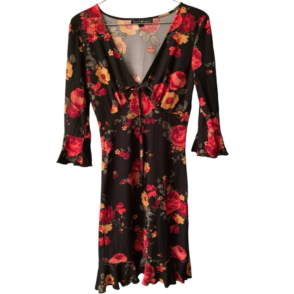 Stylish Derek & Hart black floral dress, size small.
